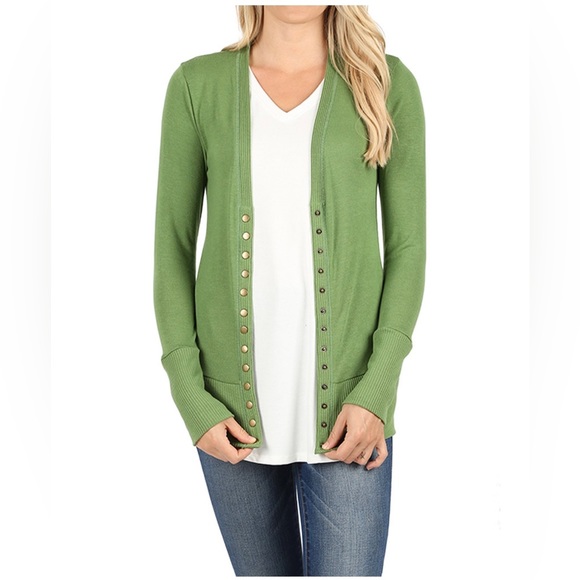 Zenana Outfitters Sweaters - Kiwi Snap Front Cardigan